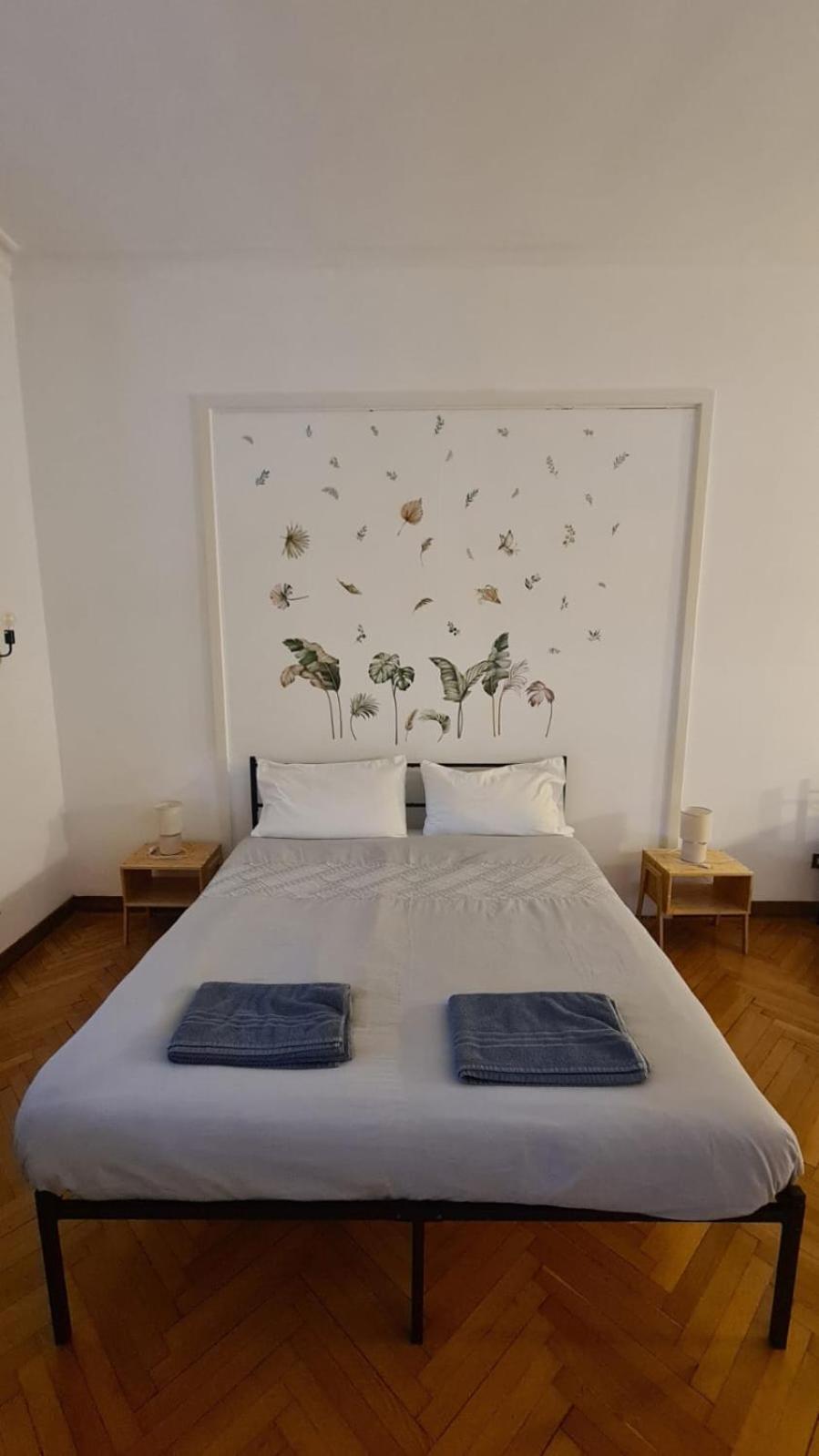 Dock Bay Lodge Hostello Triest Exterior foto